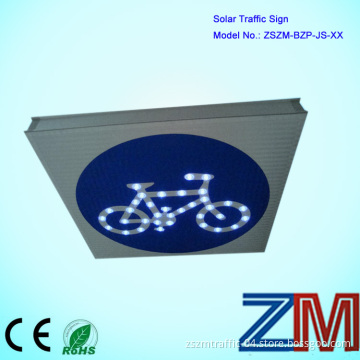 12 V Solar Powered Long Life Time Wholesale Road Traffic Signal/Road Symbol Signs